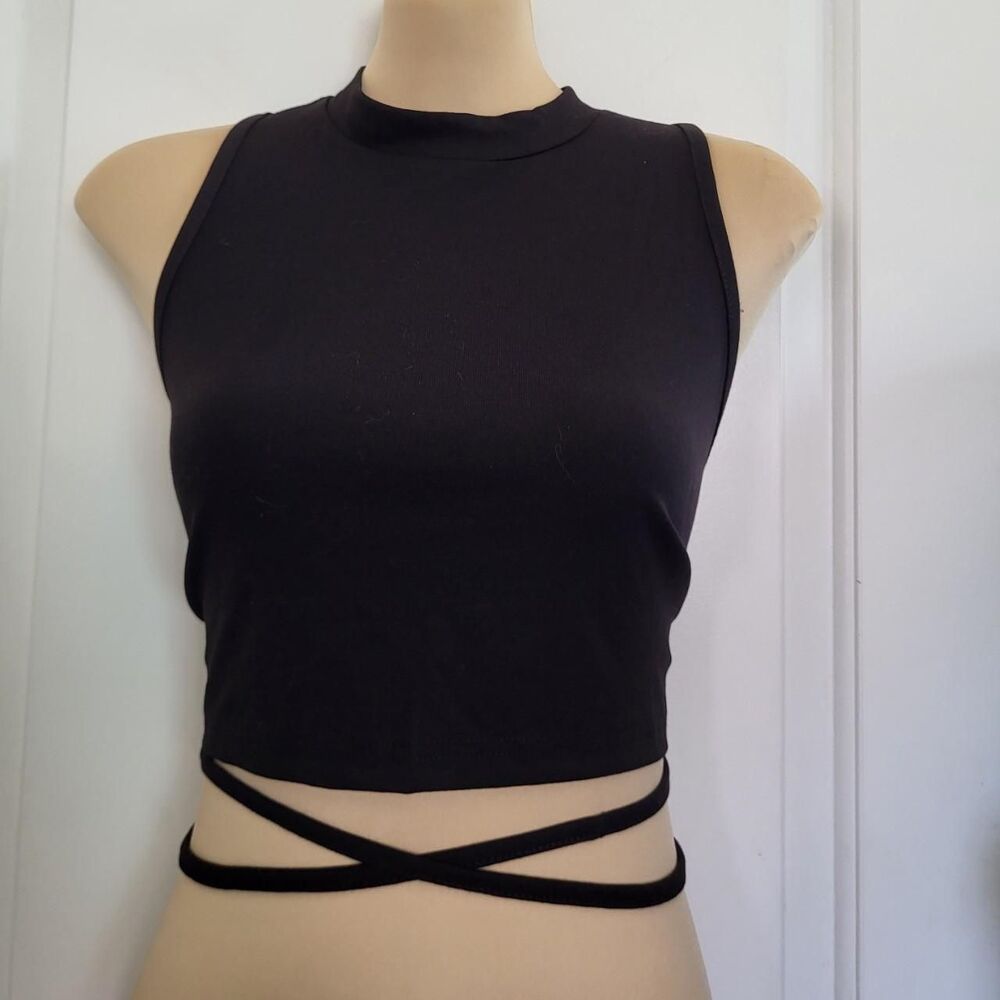 Unbranded Women's Black Crop-top